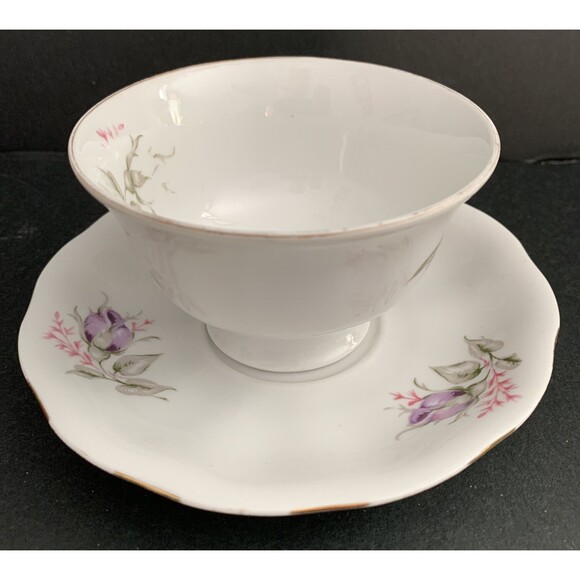 Favolina Poland tea cup and saucer pink purple green rose buds - Picture 4 of 9